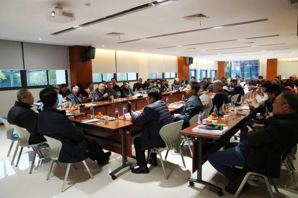 Fujian Province Edible and Medicinal Mushroom Industry Development Seminar (7)