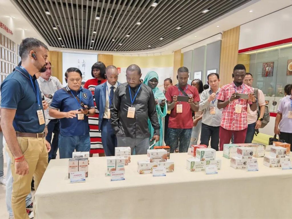 Learning about GanoHerb’s export products